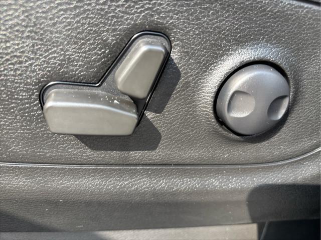 used 2022 Ram 1500 car, priced at $33,537