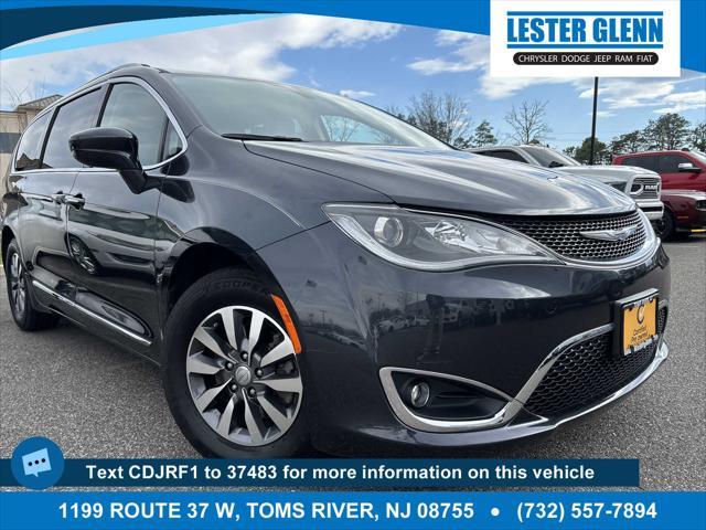 used 2020 Chrysler Pacifica car, priced at $29,837