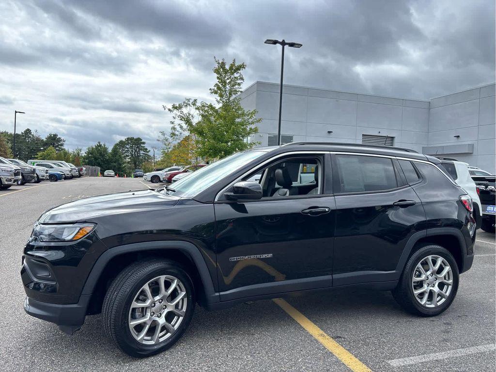 used 2022 Jeep Compass car, priced at $24,311