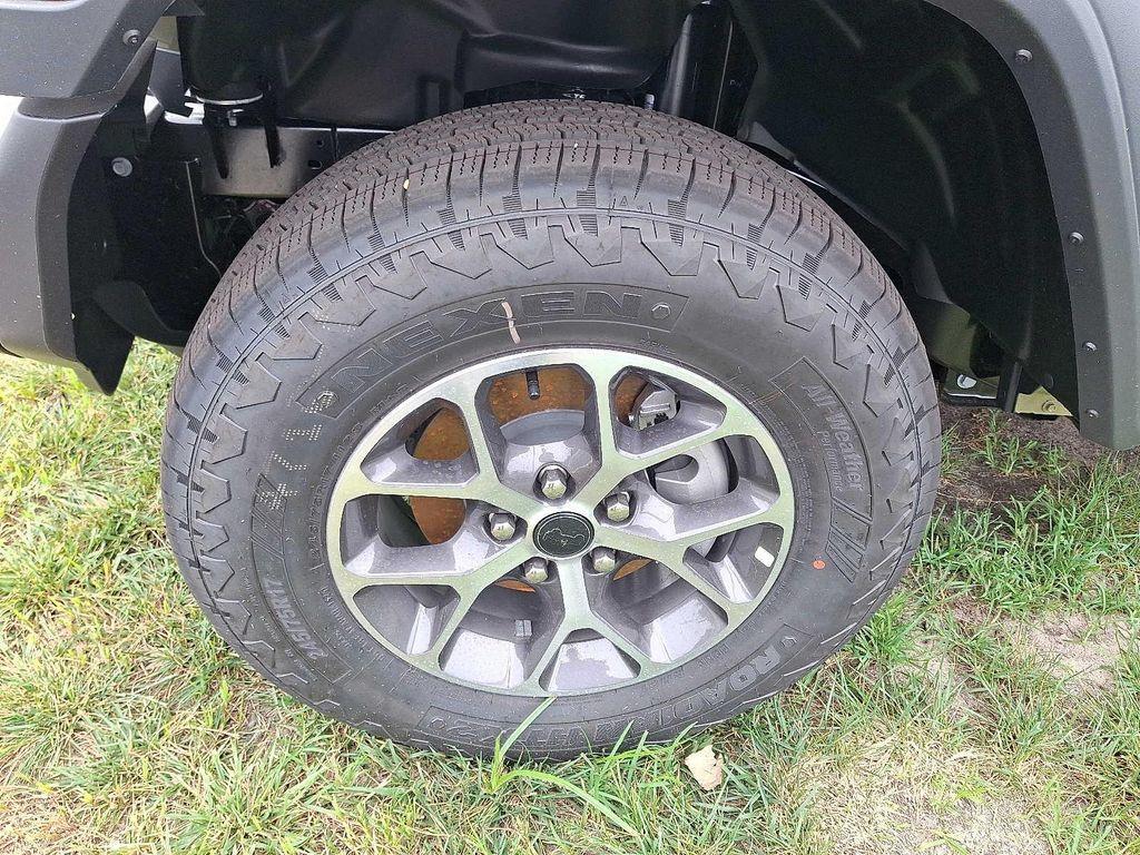 new 2025 Jeep Wrangler car, priced at $47,664