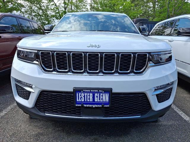 new 2025 Jeep Grand Cherokee car, priced at $52,040