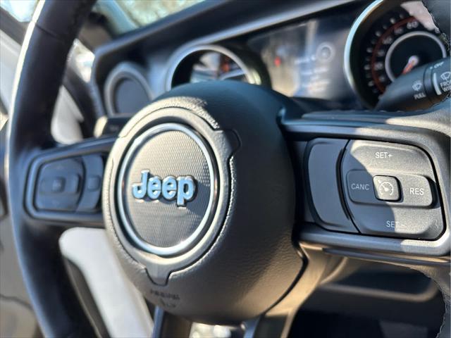 used 2021 Jeep Gladiator car, priced at $33,937