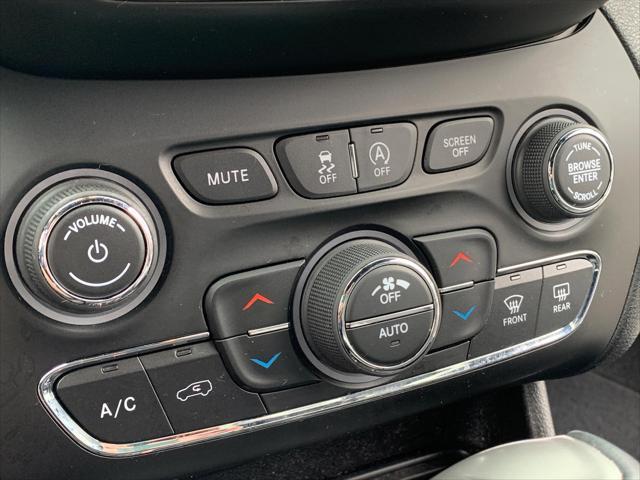 used 2019 Jeep Cherokee car