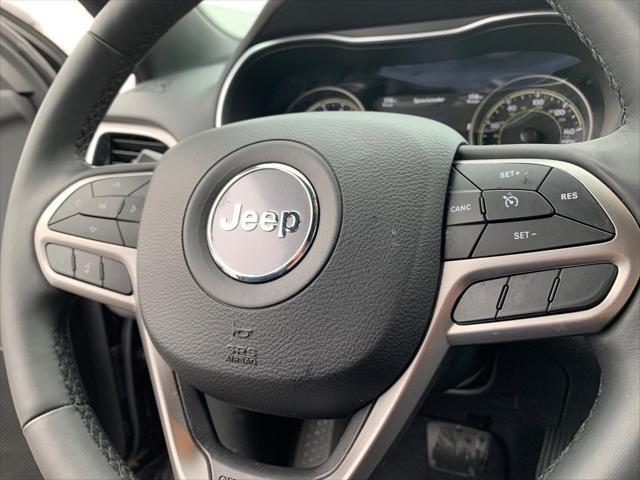 used 2019 Jeep Cherokee car