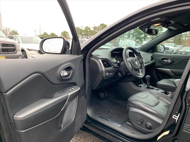 used 2019 Jeep Cherokee car