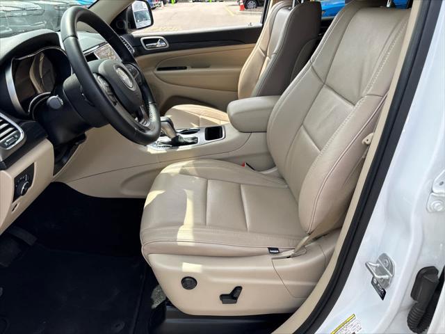 used 2022 Jeep Grand Cherokee car, priced at $26,237