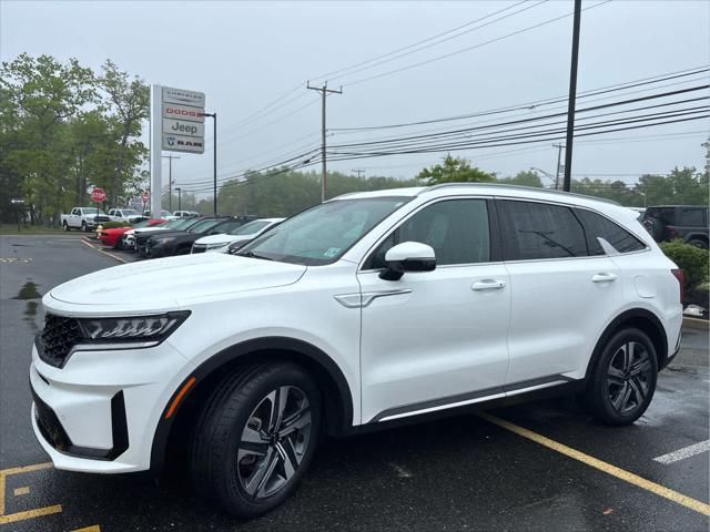 used 2024 Kia Sorento Hybrid car, priced at $33,337