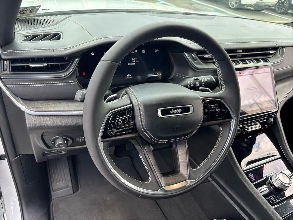 used 2023 Jeep Grand Cherokee car, priced at $40,613