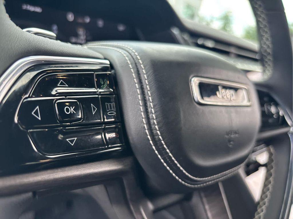 used 2023 Jeep Grand Cherokee car, priced at $40,613