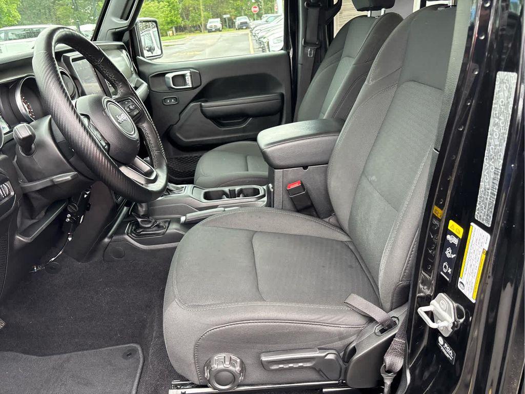 used 2021 Jeep Gladiator car, priced at $30,937