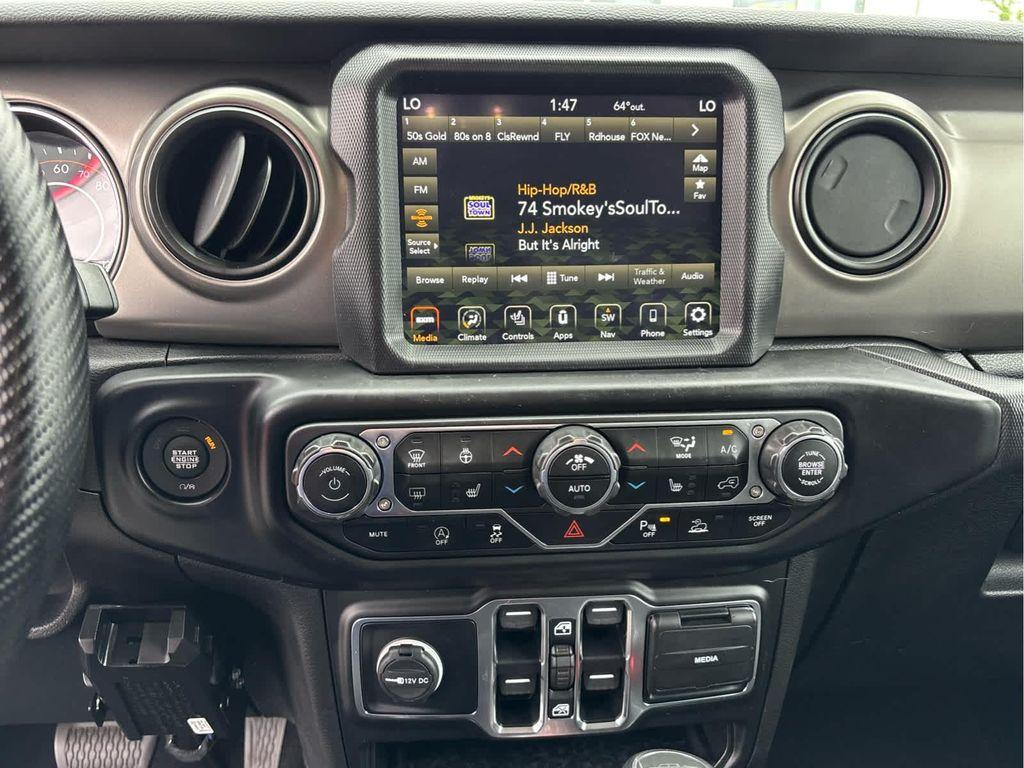 used 2021 Jeep Gladiator car, priced at $30,937