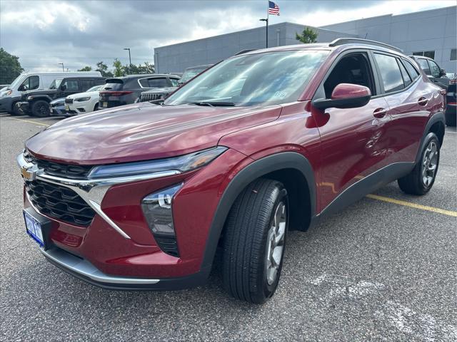 used 2025 Chevrolet Trax car, priced at $23,937