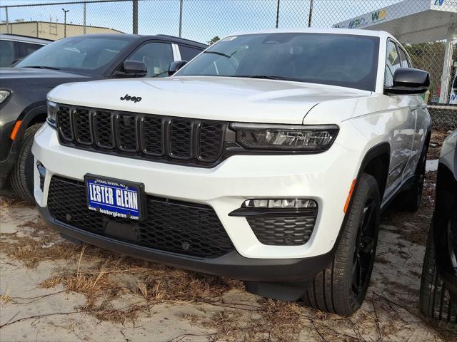 new 2025 Jeep Grand Cherokee car, priced at $56,640