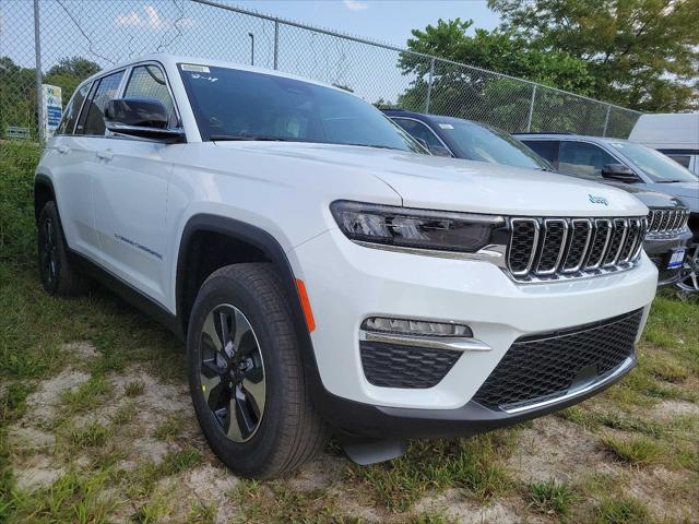 new 2024 Jeep Grand Cherokee 4xe car, priced at $60,239