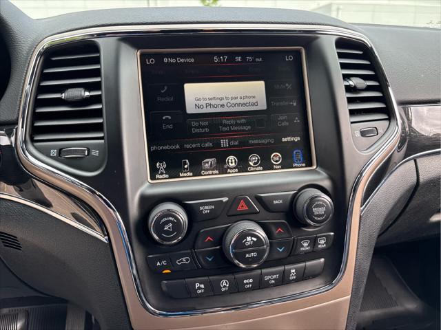 used 2017 Jeep Grand Cherokee car, priced at $17,237
