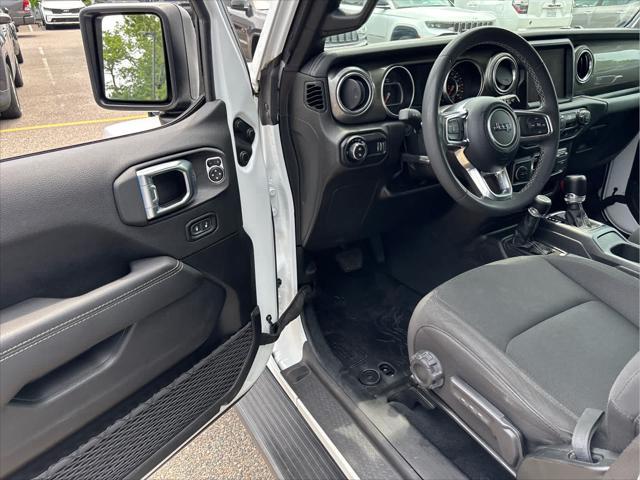 used 2023 Jeep Gladiator car, priced at $32,737