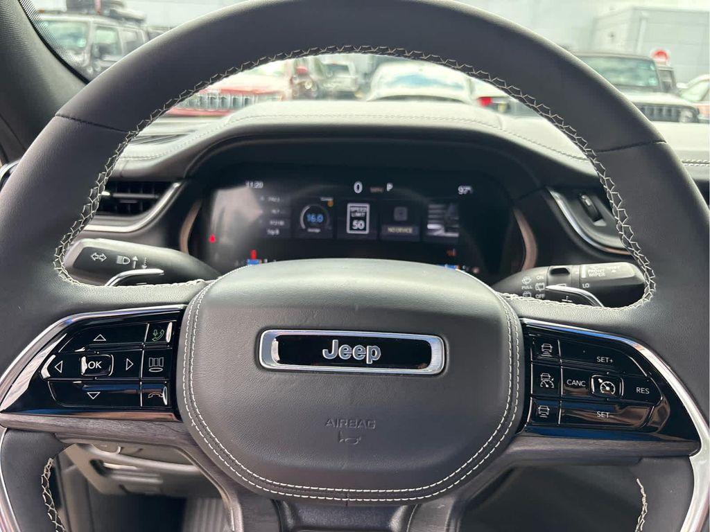 used 2023 Jeep Grand Cherokee car, priced at $37,937
