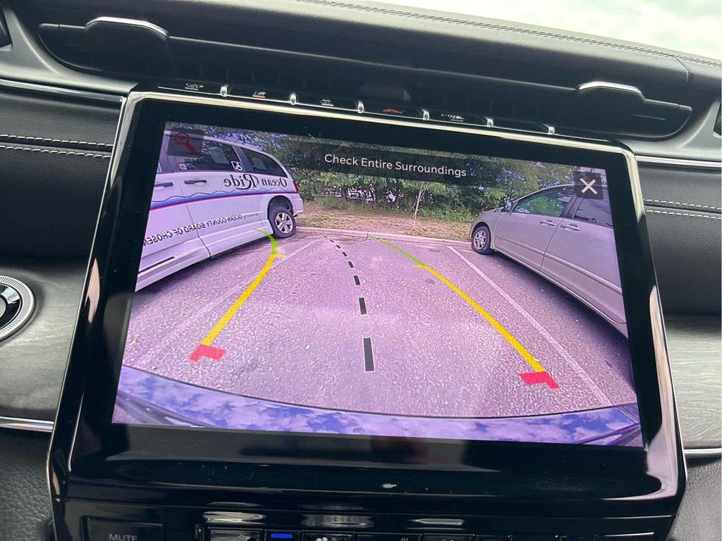 used 2023 Jeep Grand Cherokee car, priced at $37,937