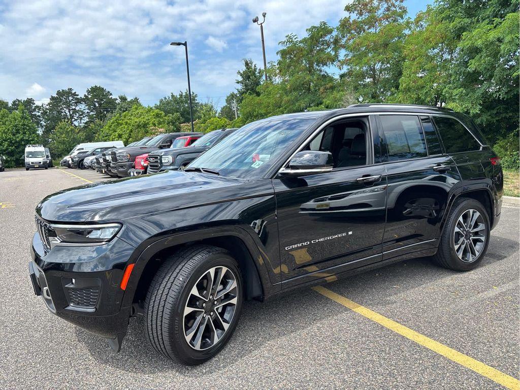 used 2023 Jeep Grand Cherokee car, priced at $37,937