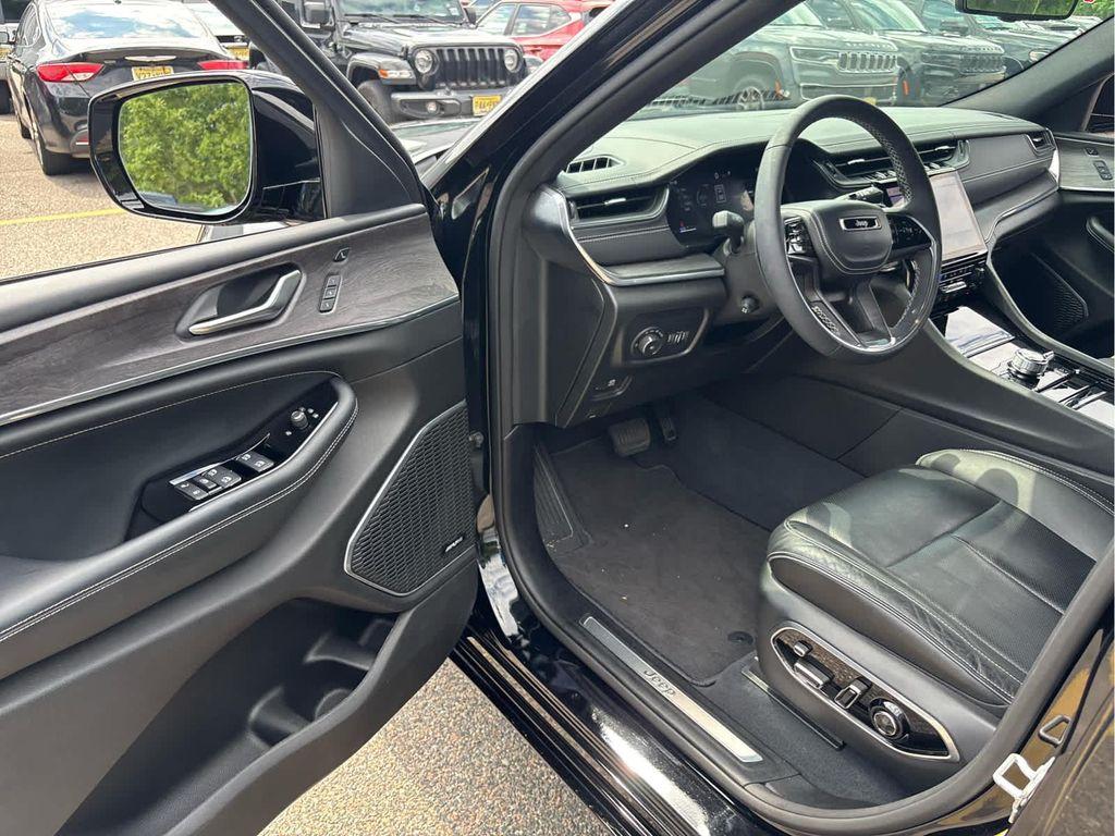 used 2023 Jeep Grand Cherokee car, priced at $37,937