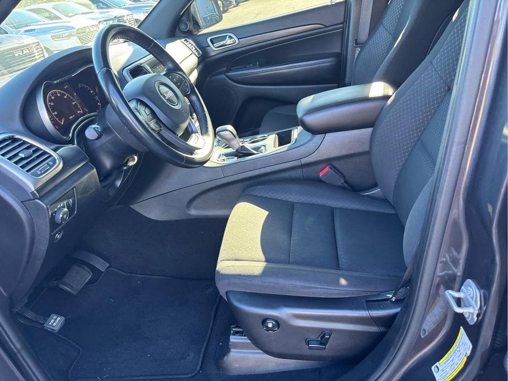 used 2020 Jeep Grand Cherokee car, priced at $18,624