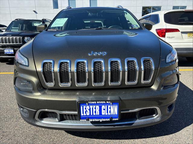 used 2015 Jeep Cherokee car, priced at $10,337