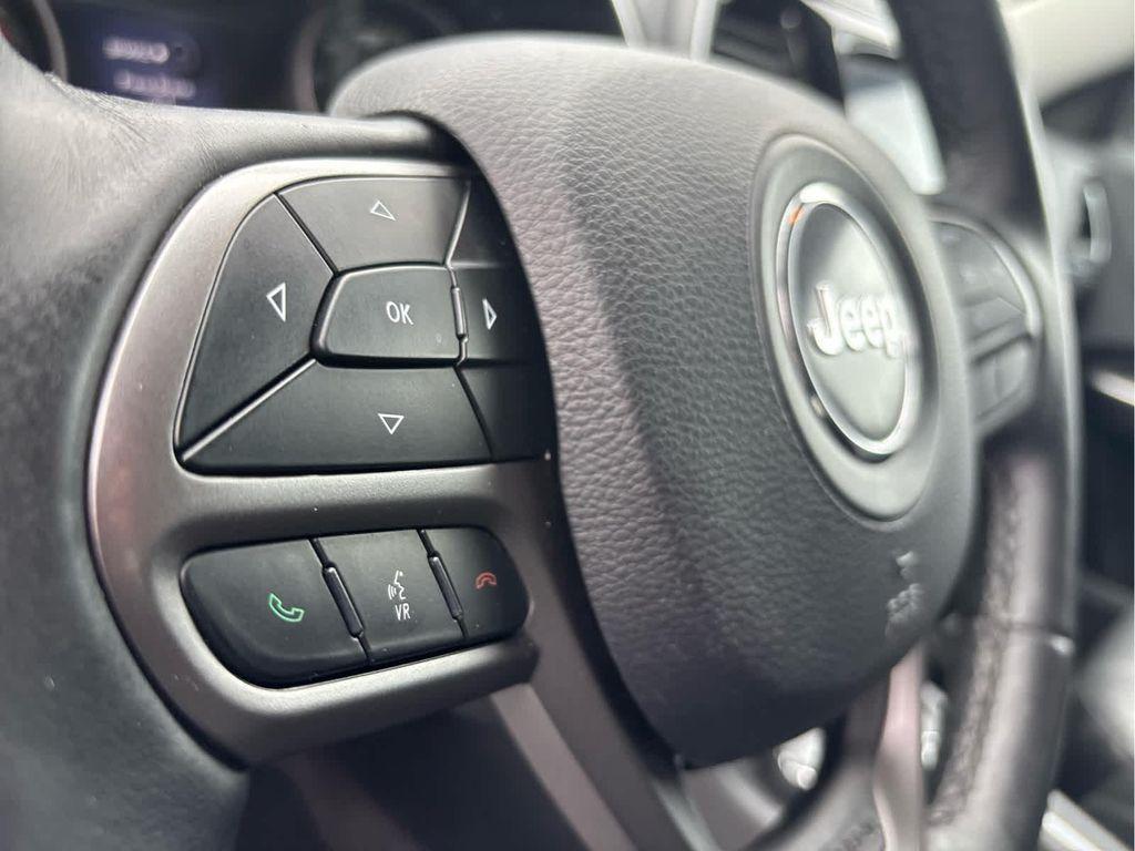 used 2019 Jeep Cherokee car, priced at $13,598