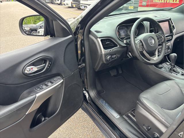used 2021 Jeep Cherokee car, priced at $23,237