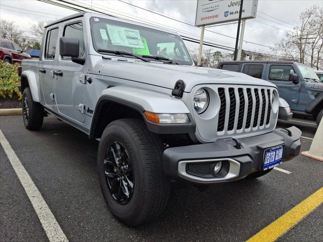 new 2023 Jeep Gladiator car, priced at $41,537