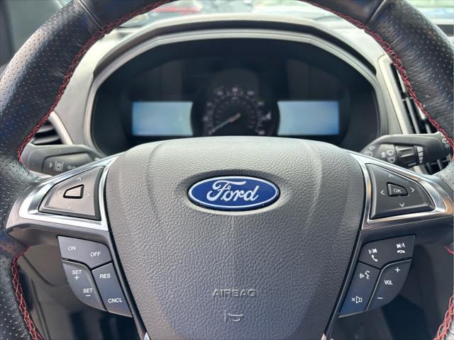 used 2022 Ford Edge car, priced at $26,937