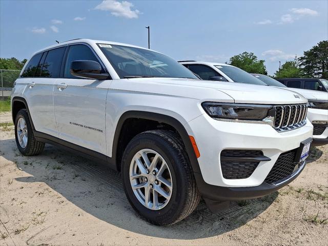 new 2025 Jeep Grand Cherokee car, priced at $43,575