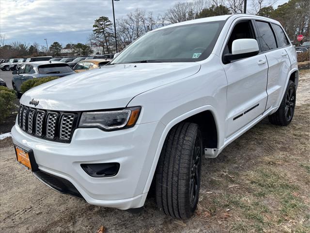 used 2022 Jeep Grand Cherokee car, priced at $29,737