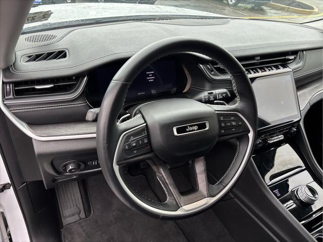 used 2022 Jeep Grand Cherokee car, priced at $33,937