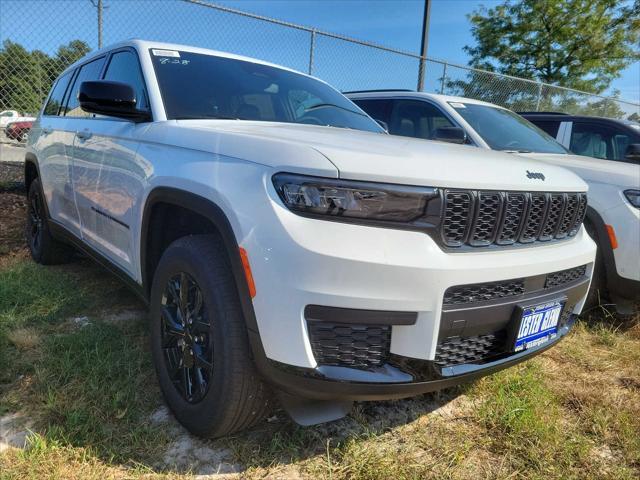 new 2024 Jeep Grand Cherokee L car, priced at $47,354