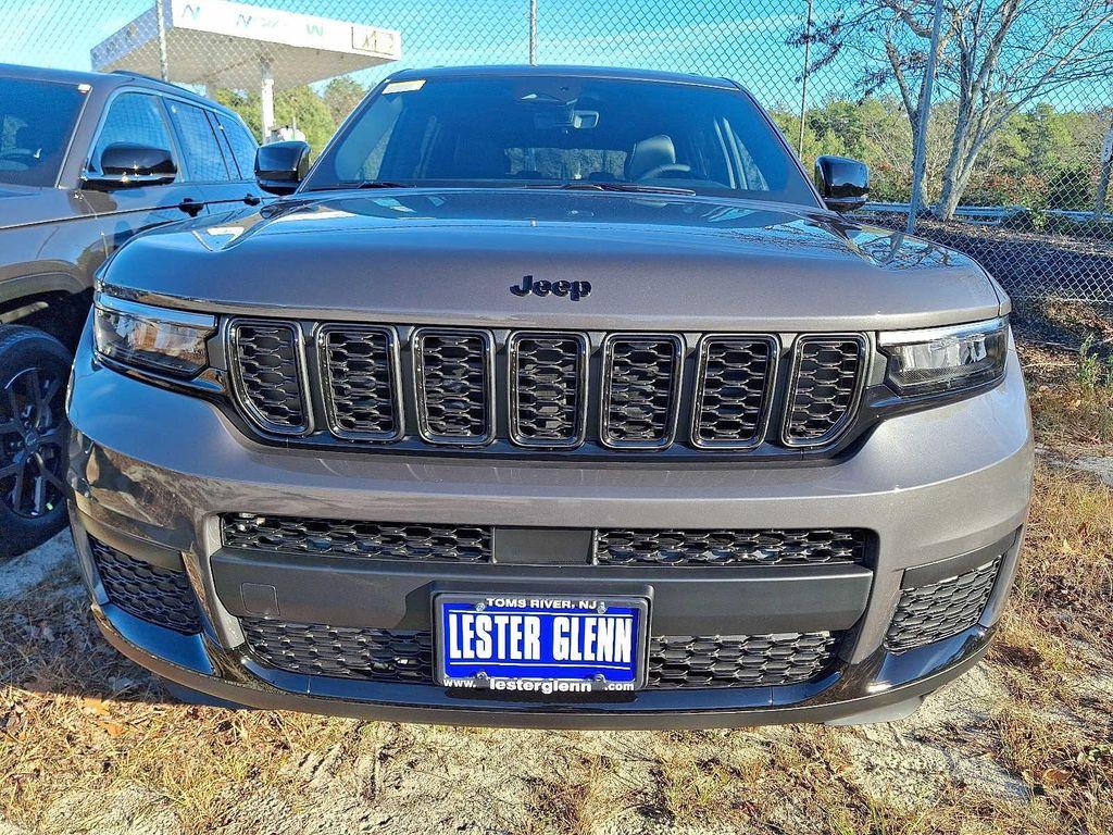 new 2025 Jeep Grand Cherokee L car, priced at $48,230