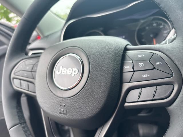 used 2022 Jeep Cherokee car, priced at $27,937