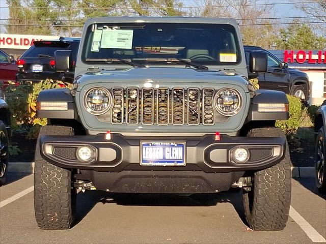 new 2025 Jeep Wrangler car, priced at $65,490