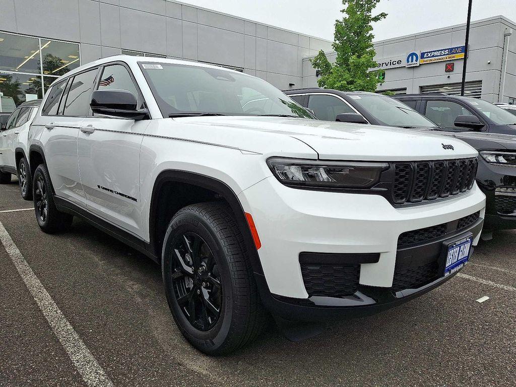 new 2025 Jeep Grand Cherokee L car, priced at $47,635