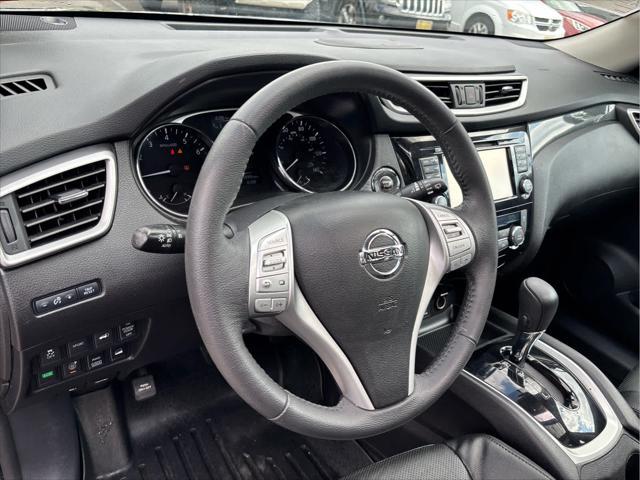 used 2016 Nissan Rogue car, priced at $7,937