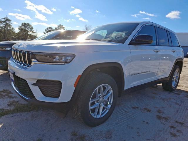 new 2025 Jeep Grand Cherokee car, priced at $43,375