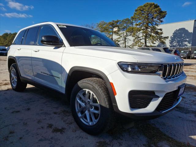 new 2025 Jeep Grand Cherokee car, priced at $43,375