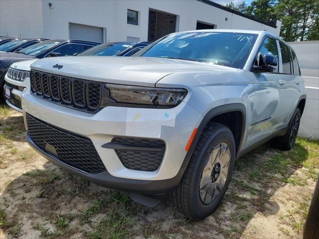 new 2024 Jeep Grand Cherokee car, priced at $44,884