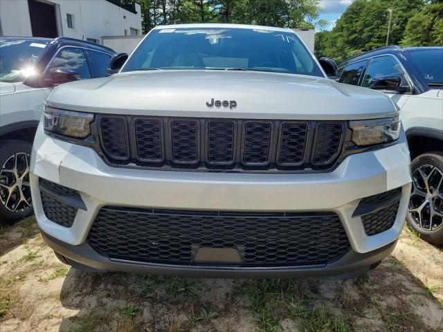 new 2024 Jeep Grand Cherokee car, priced at $44,884