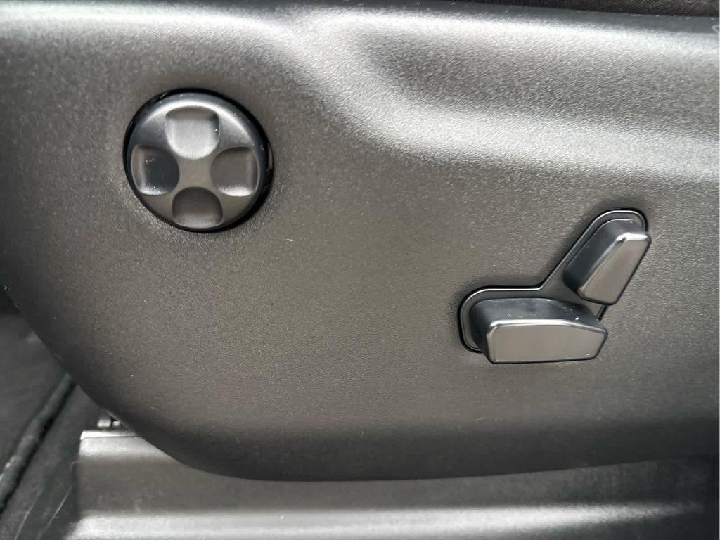 used 2020 Jeep Grand Cherokee car, priced at $22,937