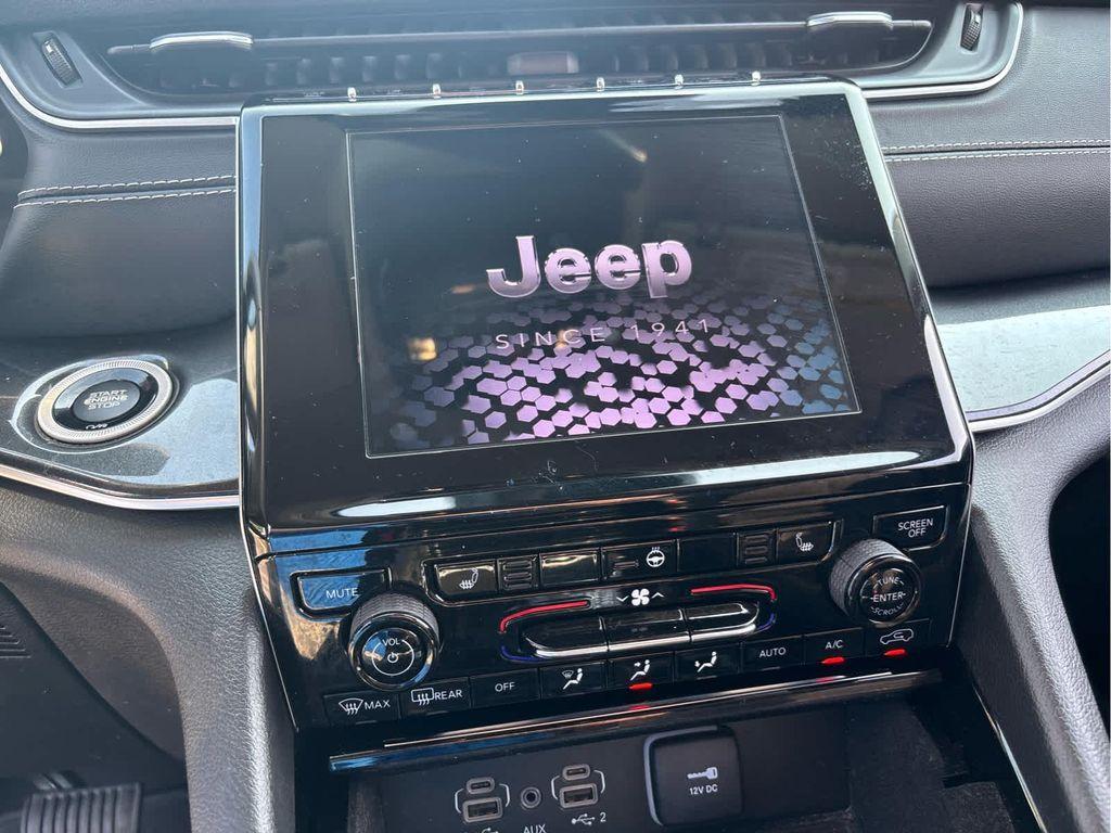 used 2022 Jeep Grand Cherokee L car, priced at $26,995