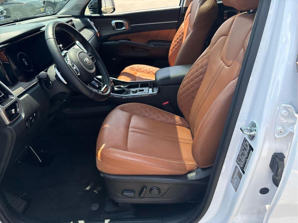 used 2021 Kia Sorento car, priced at $28,287