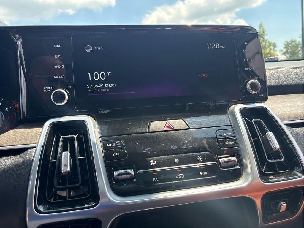 used 2021 Kia Sorento car, priced at $28,287