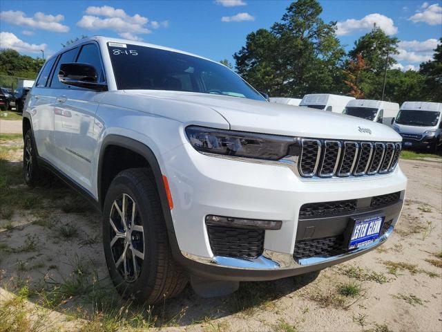 new 2024 Jeep Grand Cherokee L car, priced at $52,012