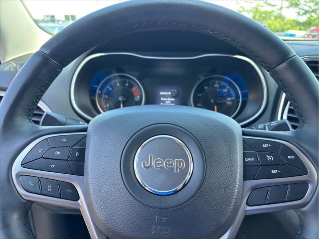 used 2019 Jeep Cherokee car, priced at $19,637