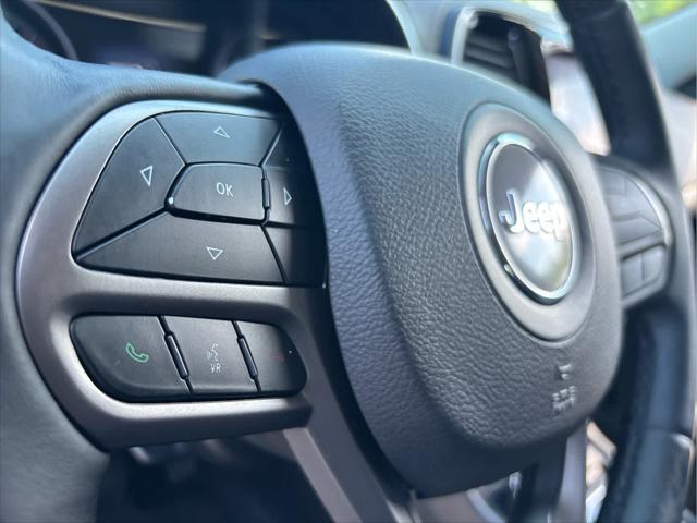 used 2019 Jeep Cherokee car, priced at $19,637